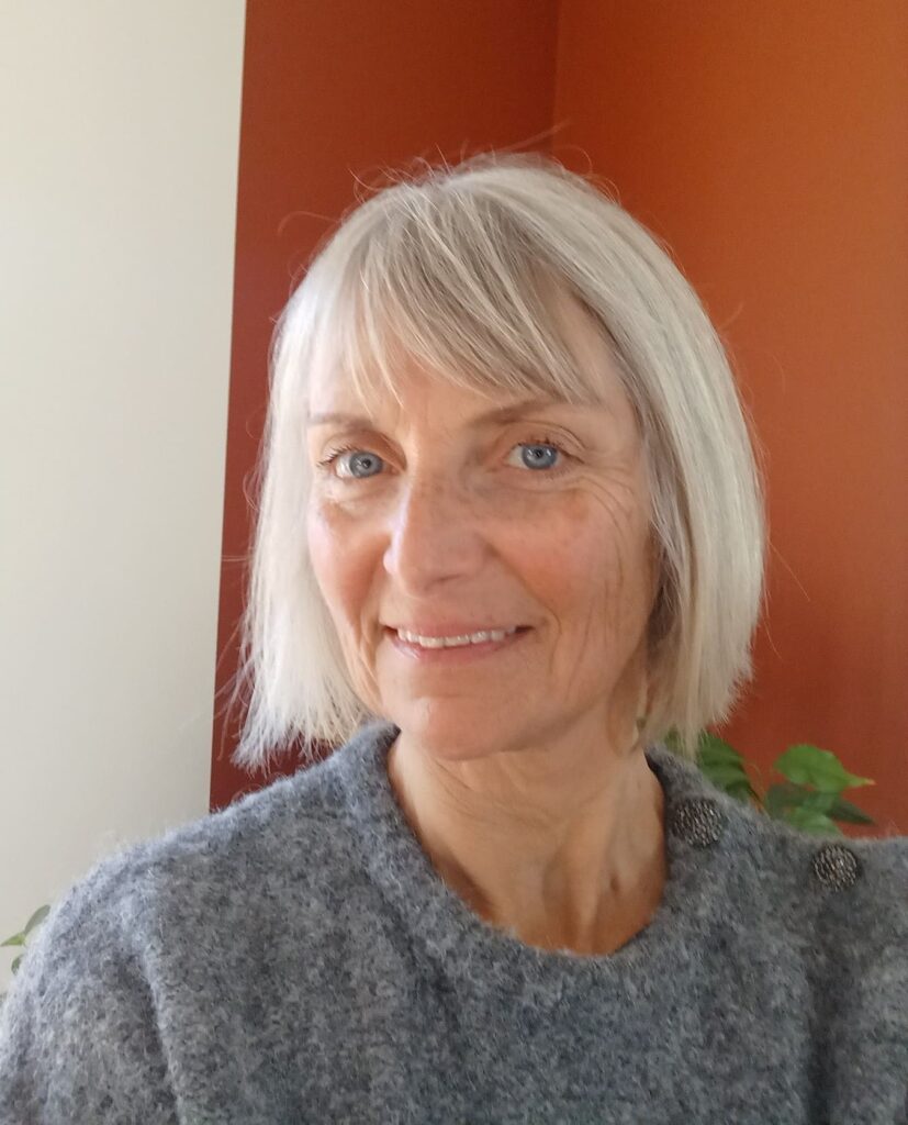 Photo de Catherine, gérante et professeur de Yoga à Studio Maïtri